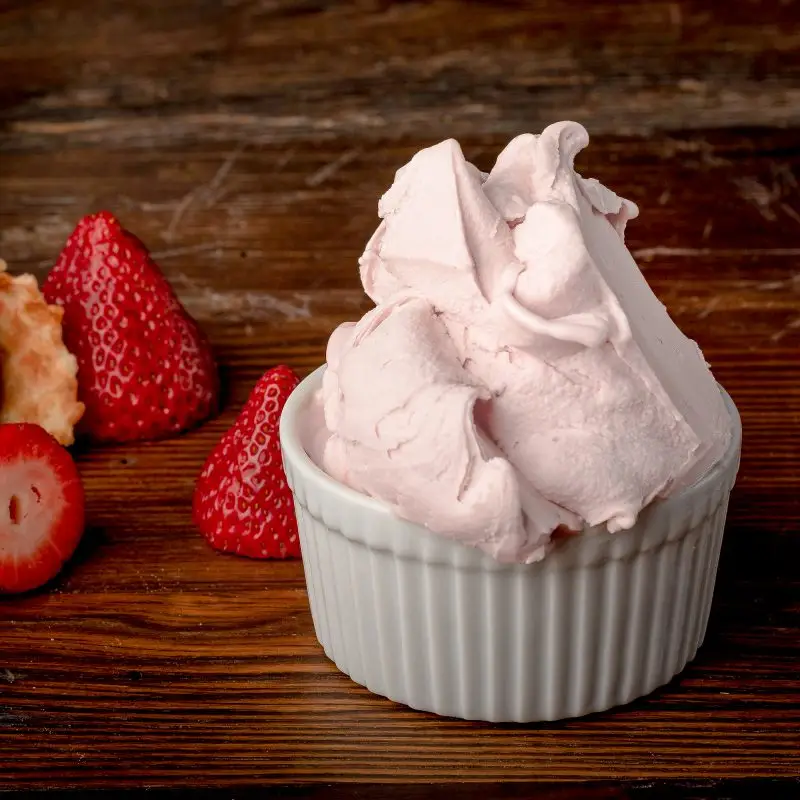 Strawberry Barolo Gelato Cup